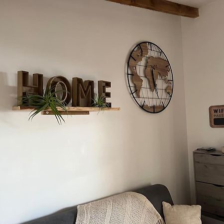 Ferienwohnung Le Cosy Paletuvier Vieux-Bourg Exterior foto